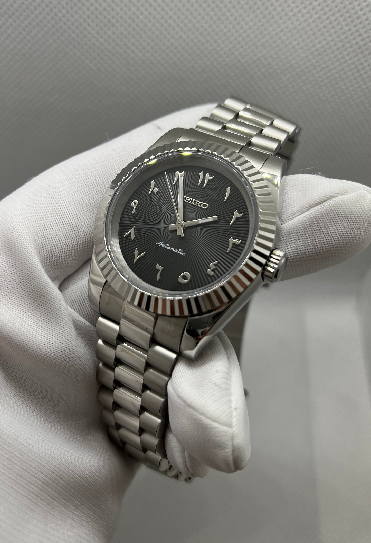 SeikoDateJust Arabic dial