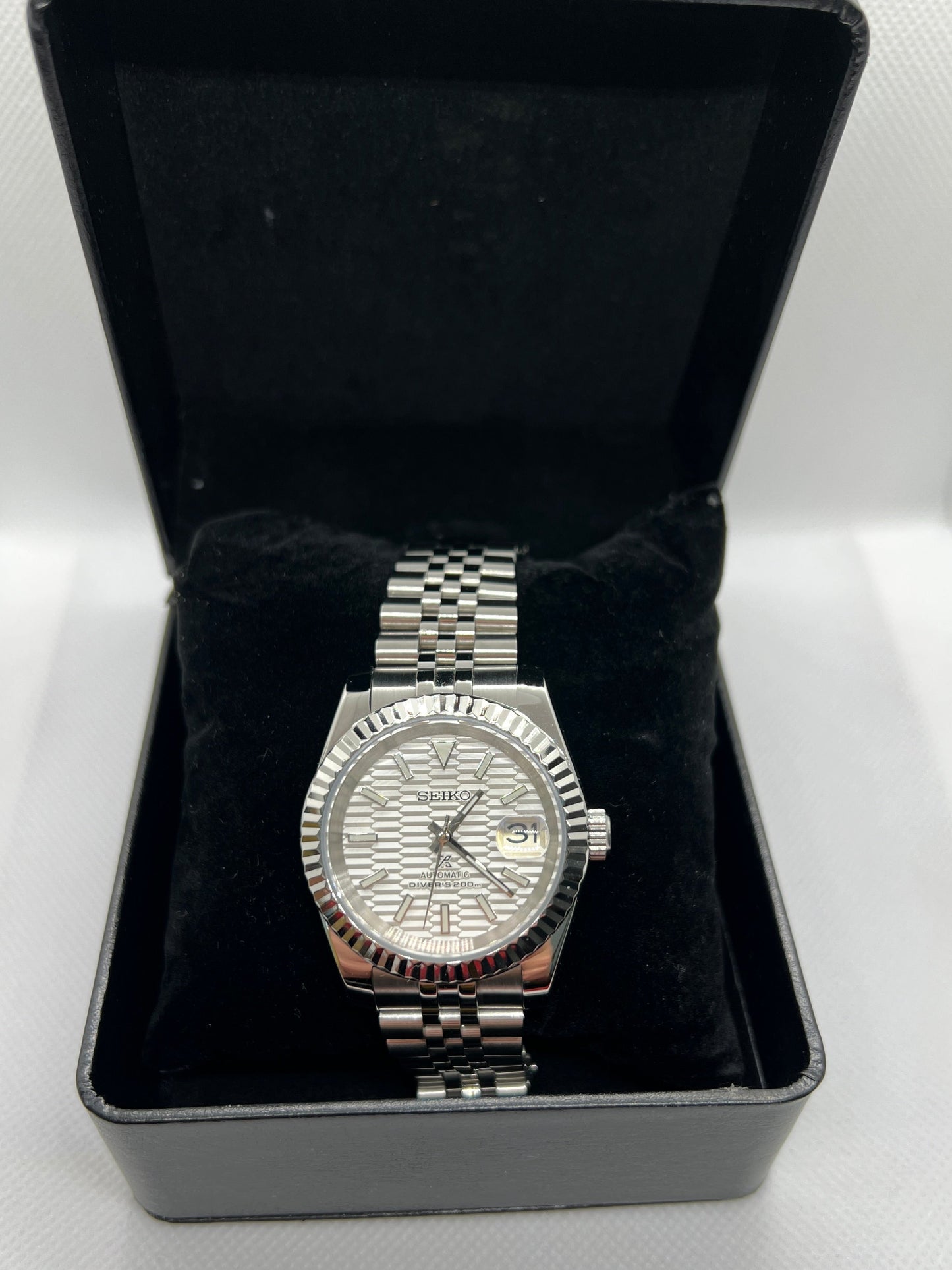 SeikoDatejust White dial